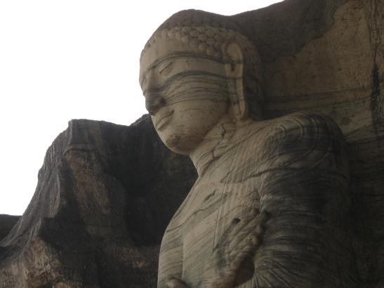 polonnaruva_buddhastatue